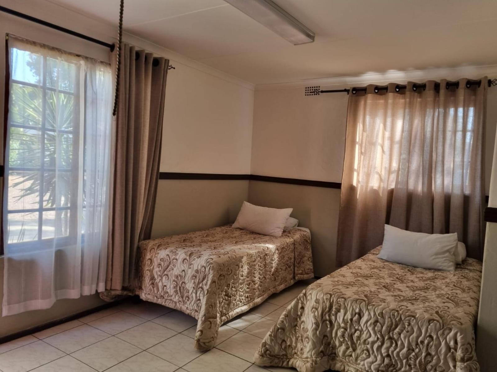 Emerald Guesthouse Kempton Park Exteriér fotografie